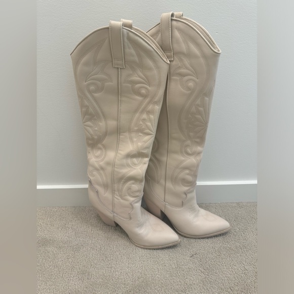 Steve Madden Lasso Boots - Bone - Size 9.5 - Picture 3 of 8